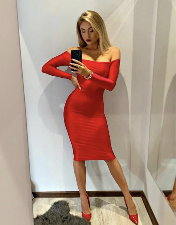 czerwona sukienka midi
