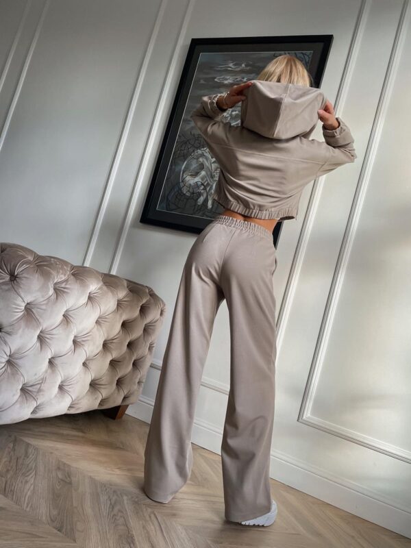 szerokie spodnie dresowe (Copy)