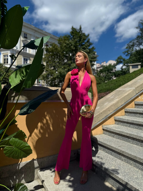 image00004 Classic tie-neck jumpsuit - AMARANT