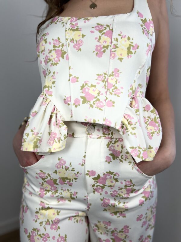 Kwiatowy komplet na ramiączkach Floral Touch - Cream