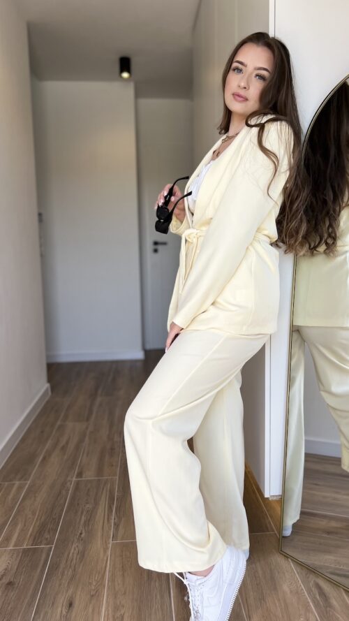 Elegancki komplet damski Silver Shine - Butter Yellow