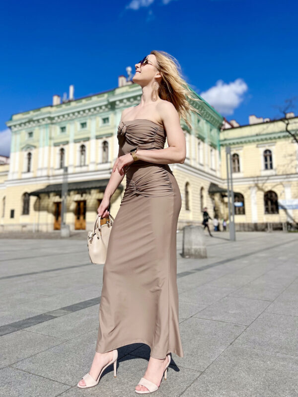 Elegancki komplet ze spódnicą - taupe Elegancki komplet ze spódnicą - Taupe