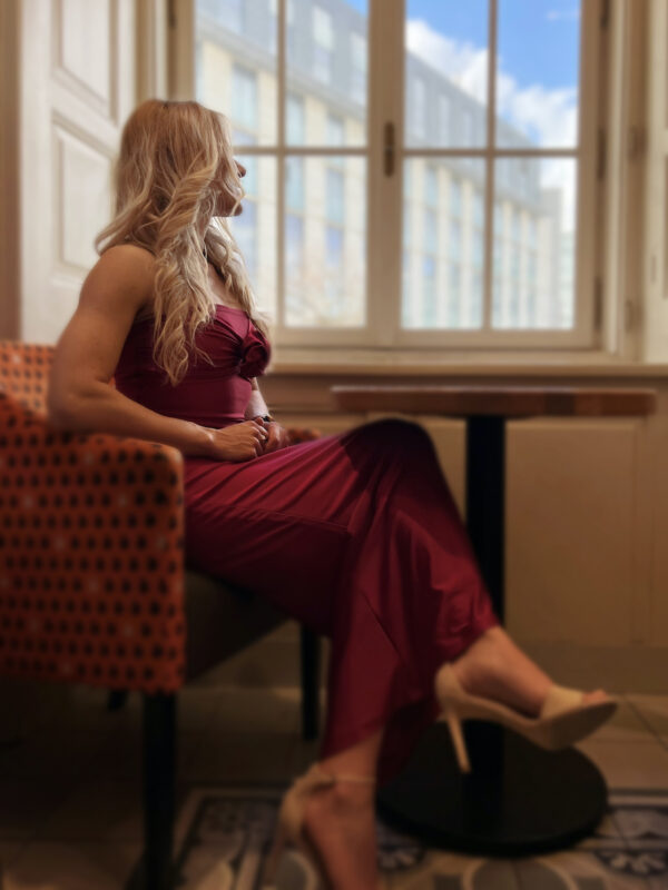 Elegancki komplet ze spódnicą - Deep Burgundy (głęboki burgund)